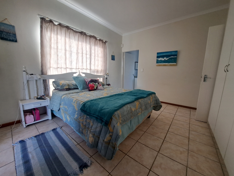 3 Bedroom Property for Sale in Myburgh Park Western Cape